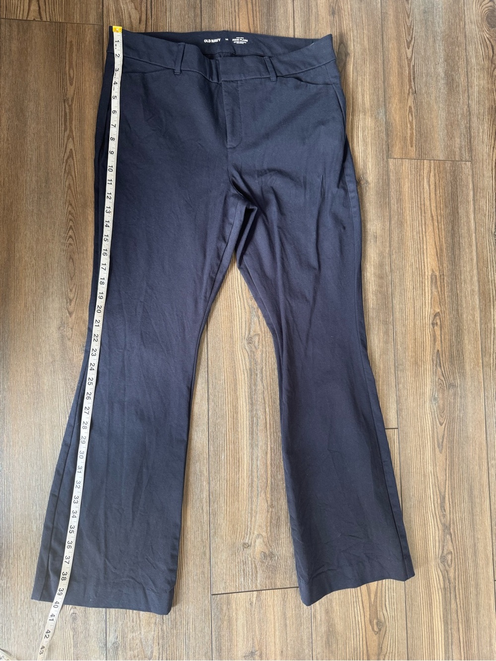 Old Navy Navy Wide-Leg pixie flare pants stretch- navy blue